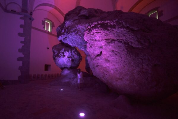 Instalación artística de Luz y Sonido en la Ermita de Arretxinaga